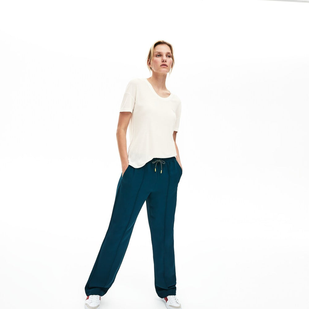 Women's Motion Lightweight Ribbed Lyocell T-Shirt / Lacoste