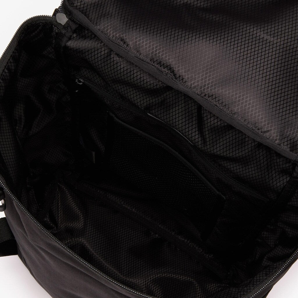 Infini-T Solar Charger Backpack / Lacoste