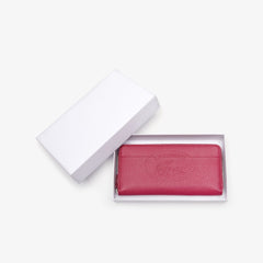 Women's Croco Crew Grained Leather Zip Wallet / Lacoste