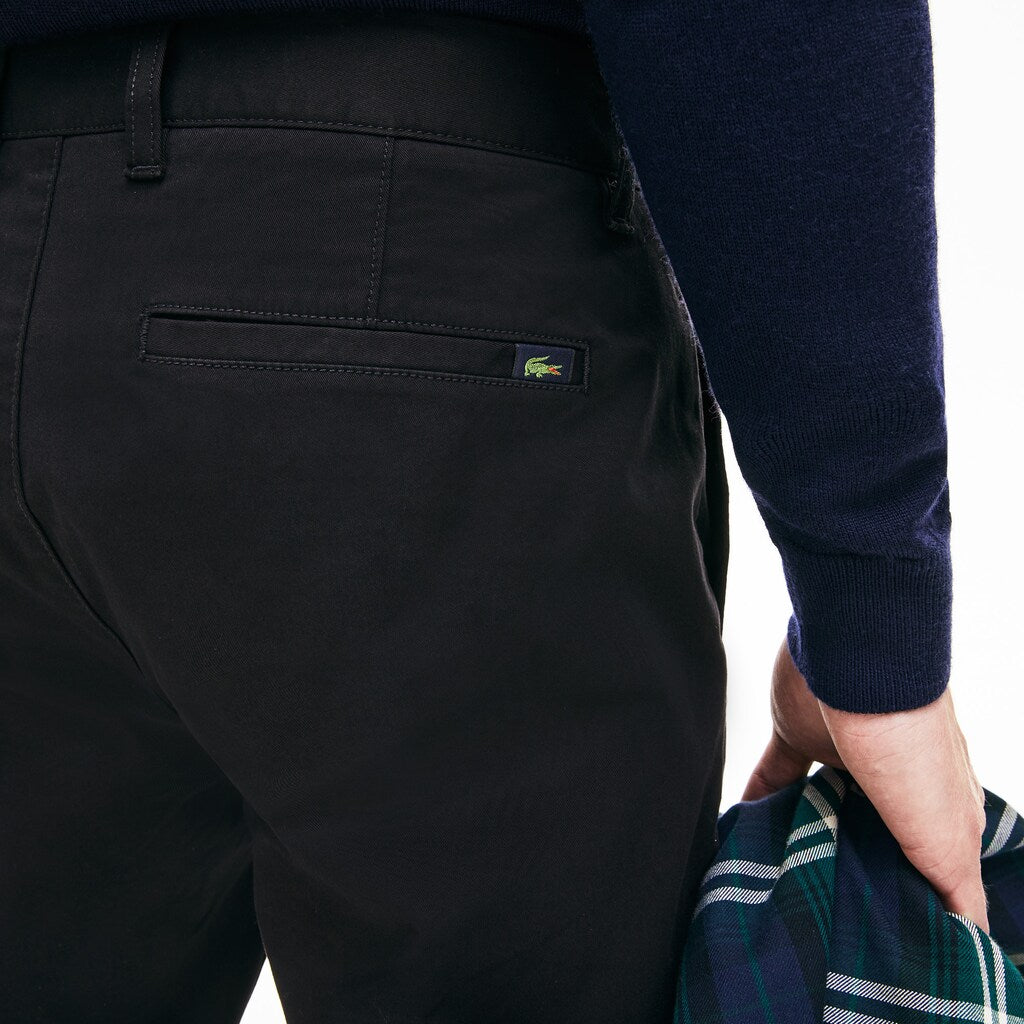 Men's Regular Fit Stretch Cotton Chinos / Lacoste
