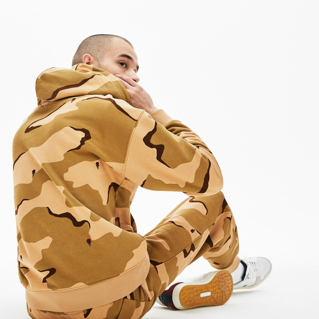 Men's LIVE Hooded Camo Print Fleece Sweatshirt / Lacoste