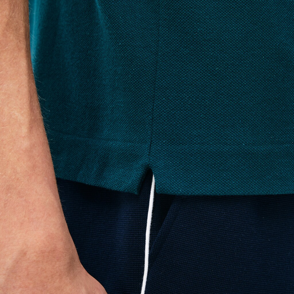 Men's Regular Fit Striped Accents Petit Piqué Polo / Lacoste