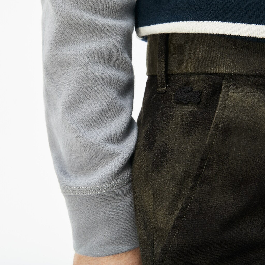 Men's LIVE Print Stretch Cotton Twill Chino Pants / Lacoste