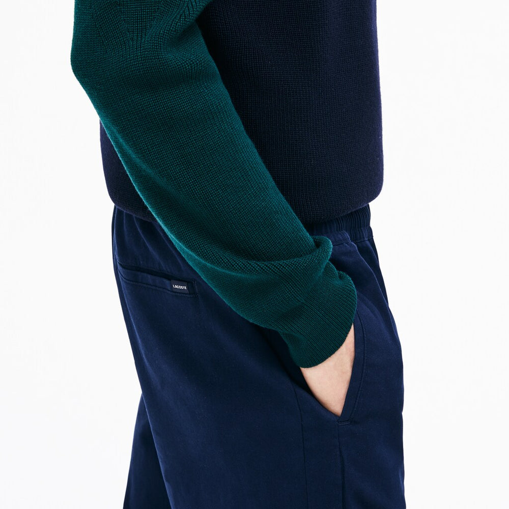 Men's Slim Fit Elasticized Cotton Twill Chino Pants / Lacoste