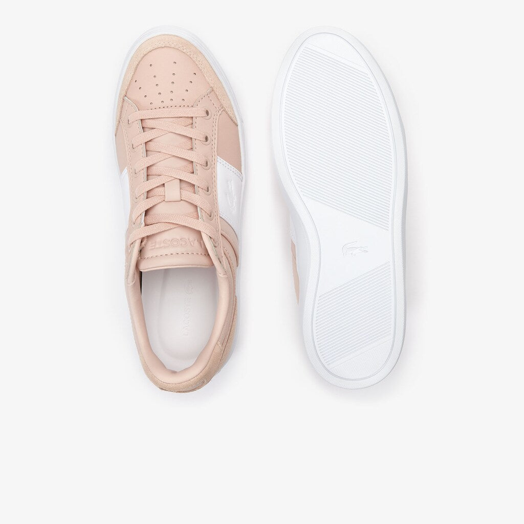 Women's Courtline Sneakers / Lacoste