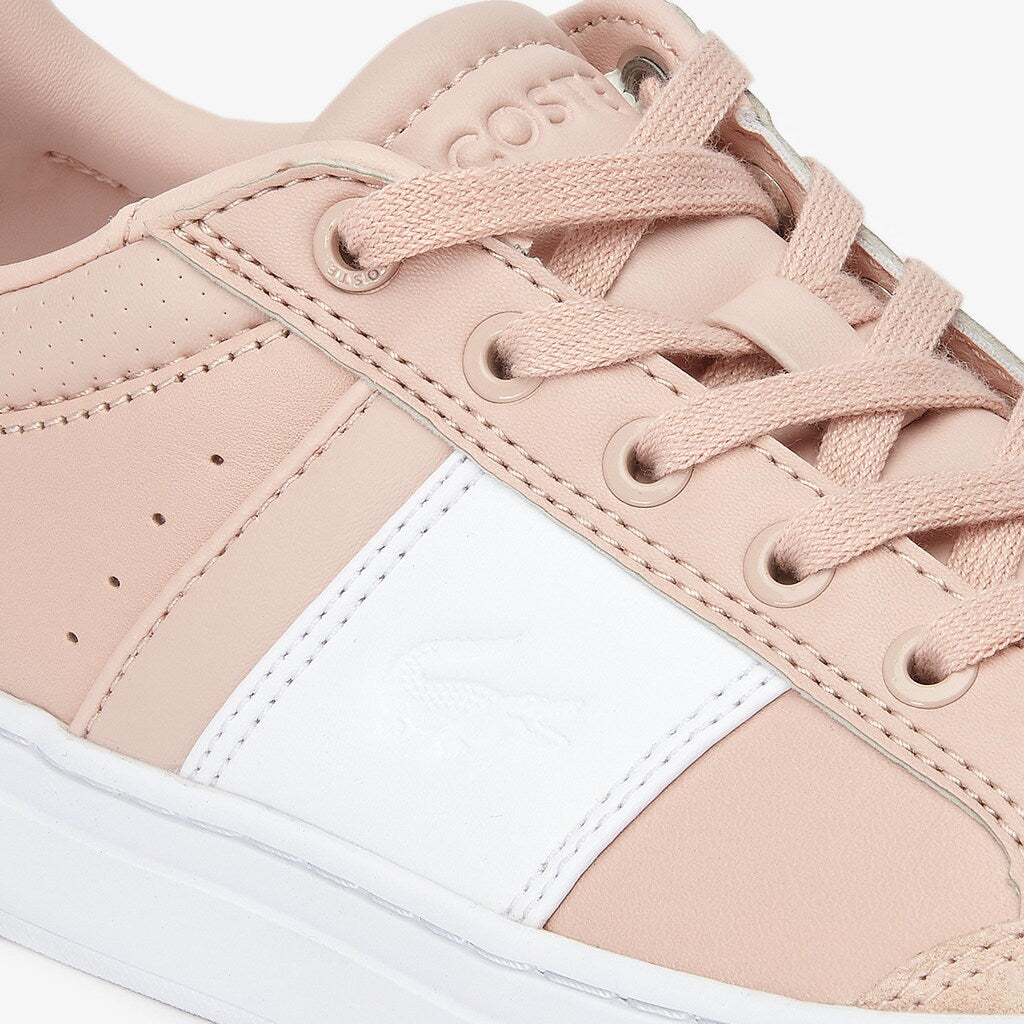Women's Courtline Sneakers / Lacoste