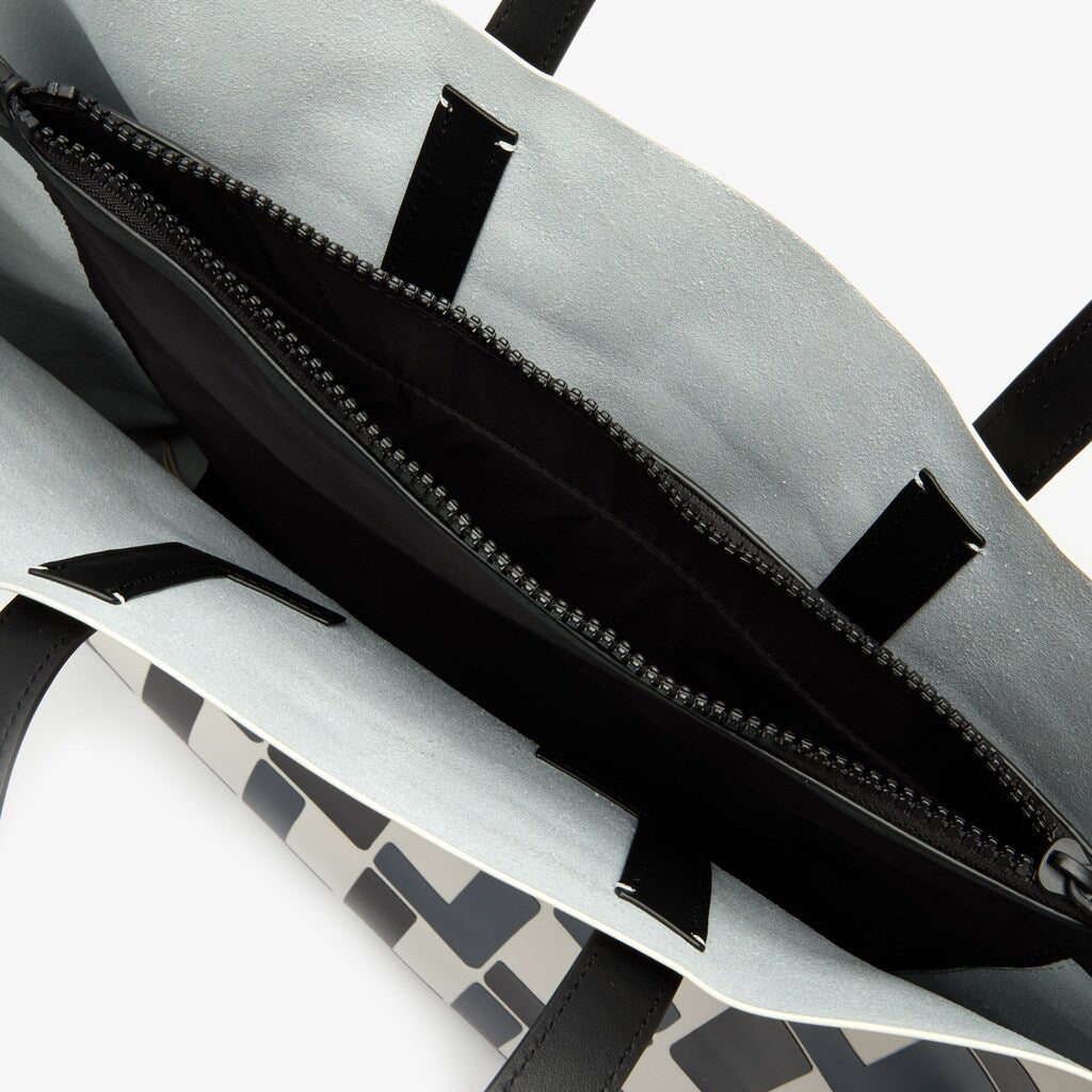Women's Fashion Show Monogram Leather Double Tote / Lacoste